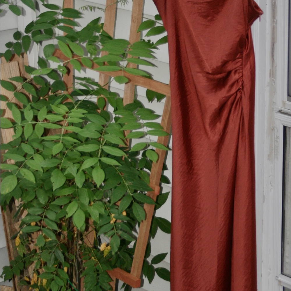 House of Harlow 1960 Asymmetrical Ruched Slip Dress in Orange Red - Picture 2 of 3